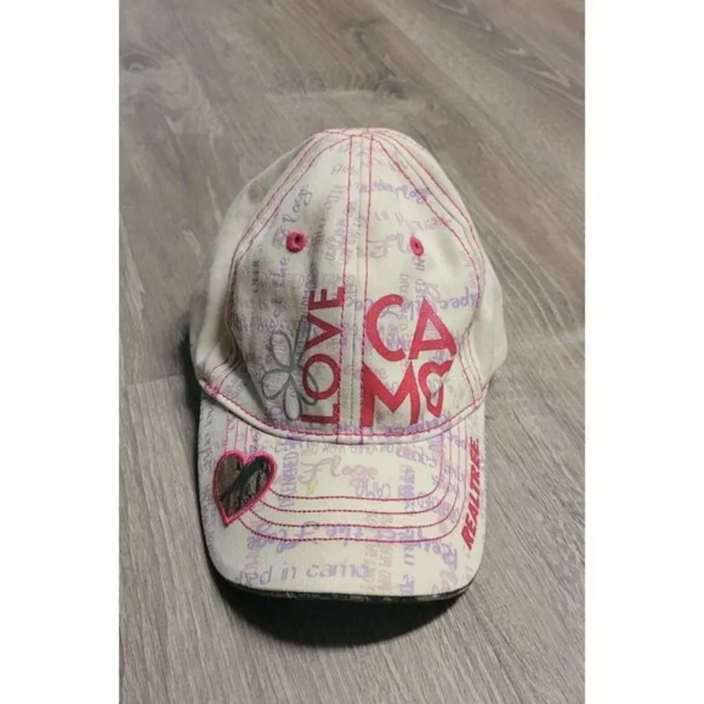 Realtree‎ Girl's White Pink Love Camo Youth Size